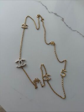 Necklace.  New